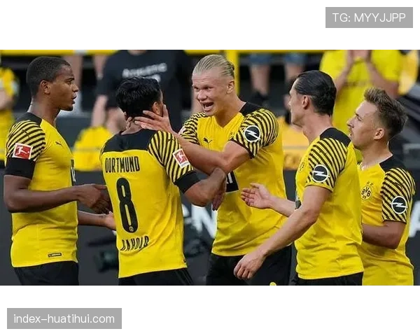 拜仁慕尼黑上半场2-0领先多特蒙德 凯恩点射破门助球队领先